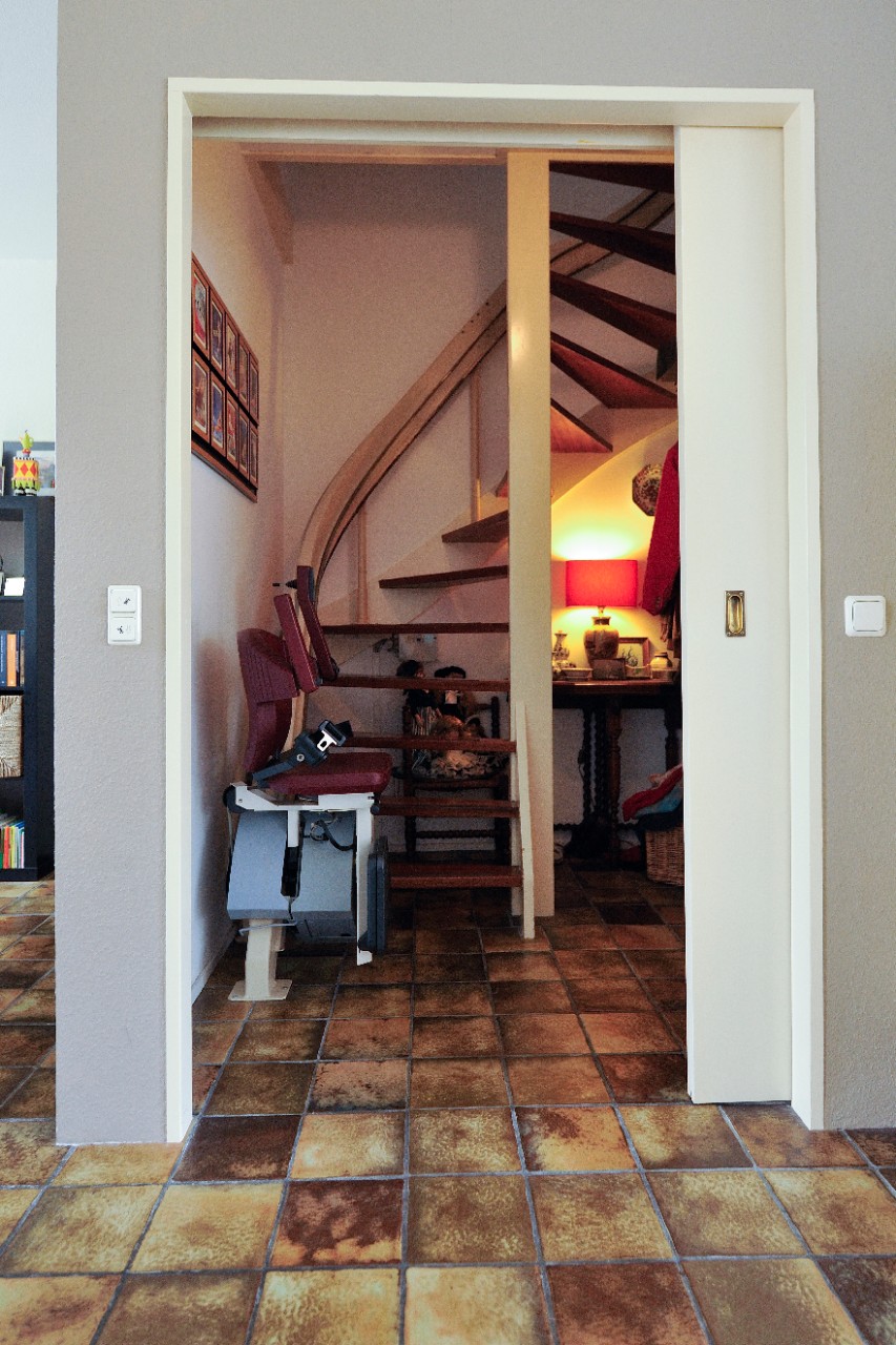 Brede schuifdeur houdt de stookkosten acceptabel Brede schuifdeur houdt de stookkosten acceptabel