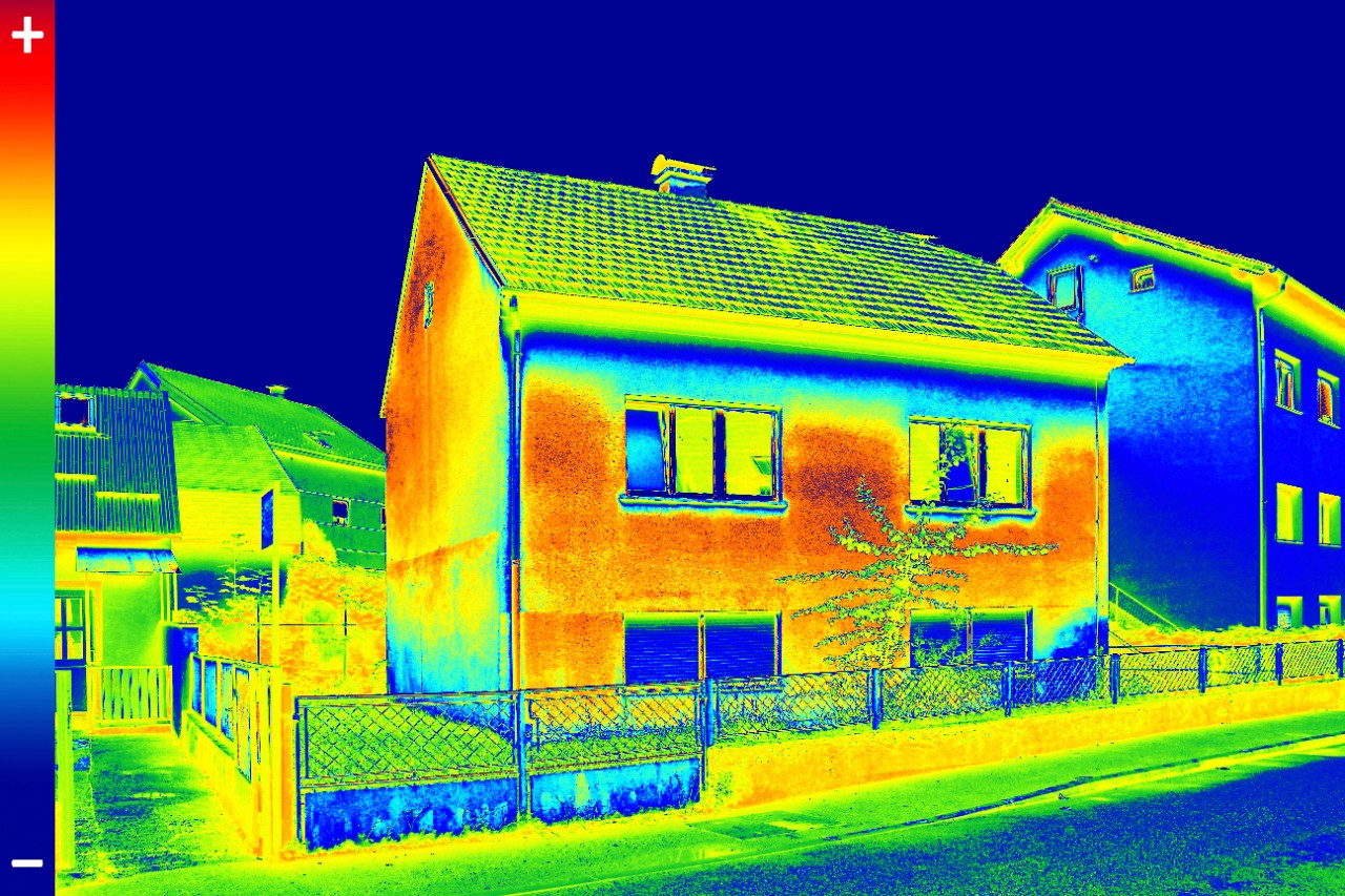 Infraroodbeeld toont warme plekken in een woning