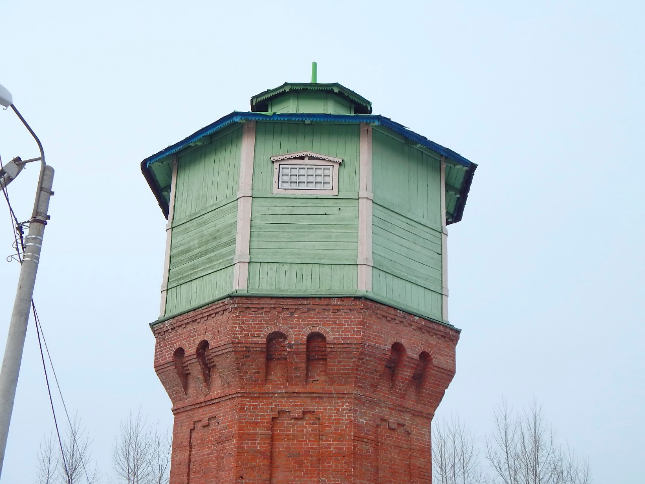 Ook een monumentale watertoren kan geschikt zijn als woning.
