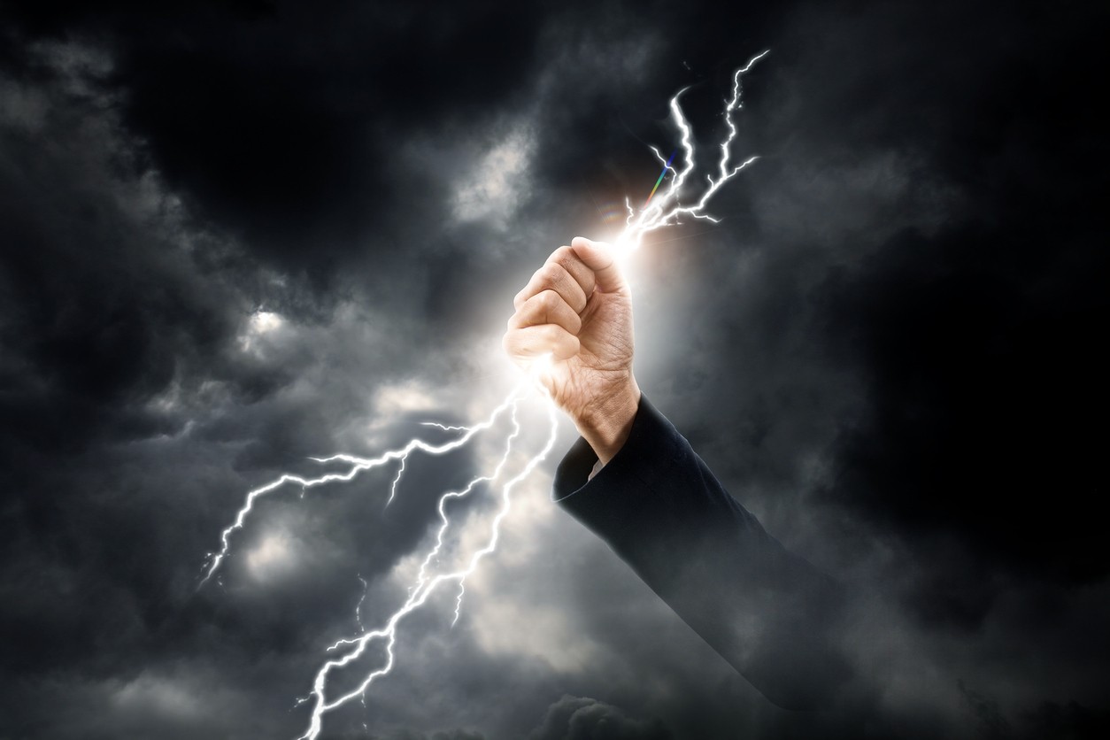 Onweer is hetzelfde principe als onze eigen 'elektrische schokjes' Onweer is hetzelfde principe als onze eigen 'elektrische schokjes'