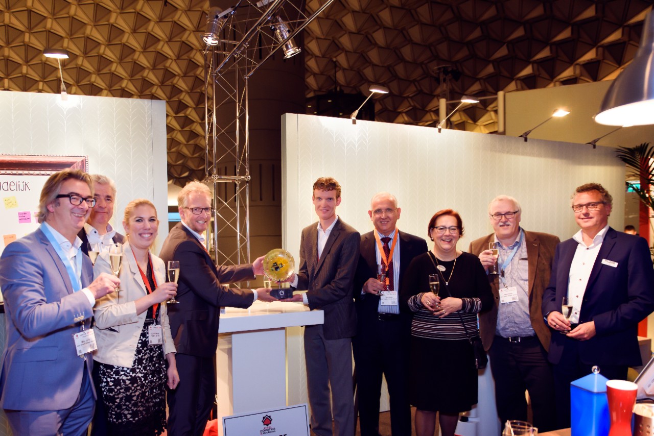 Toast op succesvolle beurs Domotica & Slim Wonen