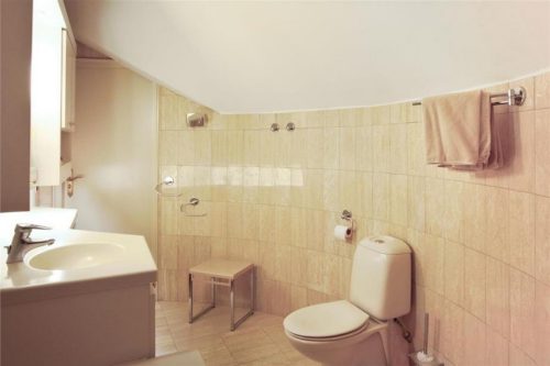 Rond aflopende badkamer na de verbouwing