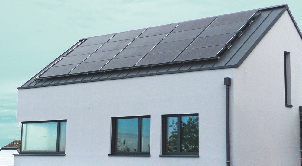 Triple Solar op zinken dak Triple Solar op zinken dak